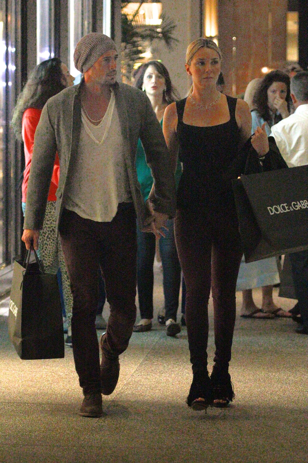 "Siempre me ha caído muy mal que digan: Elizabeth es una cornuda. William es un descarado", anotó.