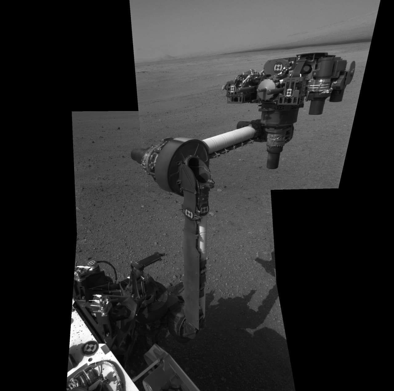 Esta e suna selfie que se tomó el explorador Curiosity de la Nasa que fue enviado a Marte para que tomara muestras y analizara diferentes partes del territorio en busqueda de algún vestigio de vida.