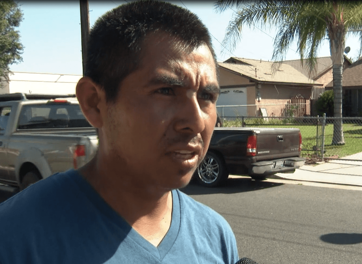 De acuerdo con un vecino, la pareja es nueva en el vecindario. Sin embargo, se han dado a conocer por las constantes visitas que reciben y por los disturbios en la propiedad.