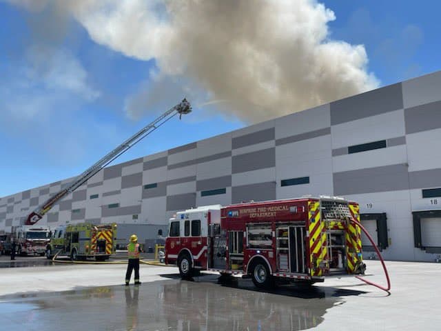 Incendios dejan a nueve personas desplazadas en Phoenix durante el fin de semana