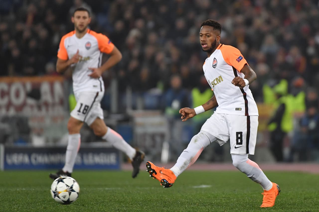 Manchester United está cerca de confirmar el fichaje del brasileño Fred, del Shakhtar Donetsk, por el que medios ingleses aseguran se pagarían 55 millones de euros.
