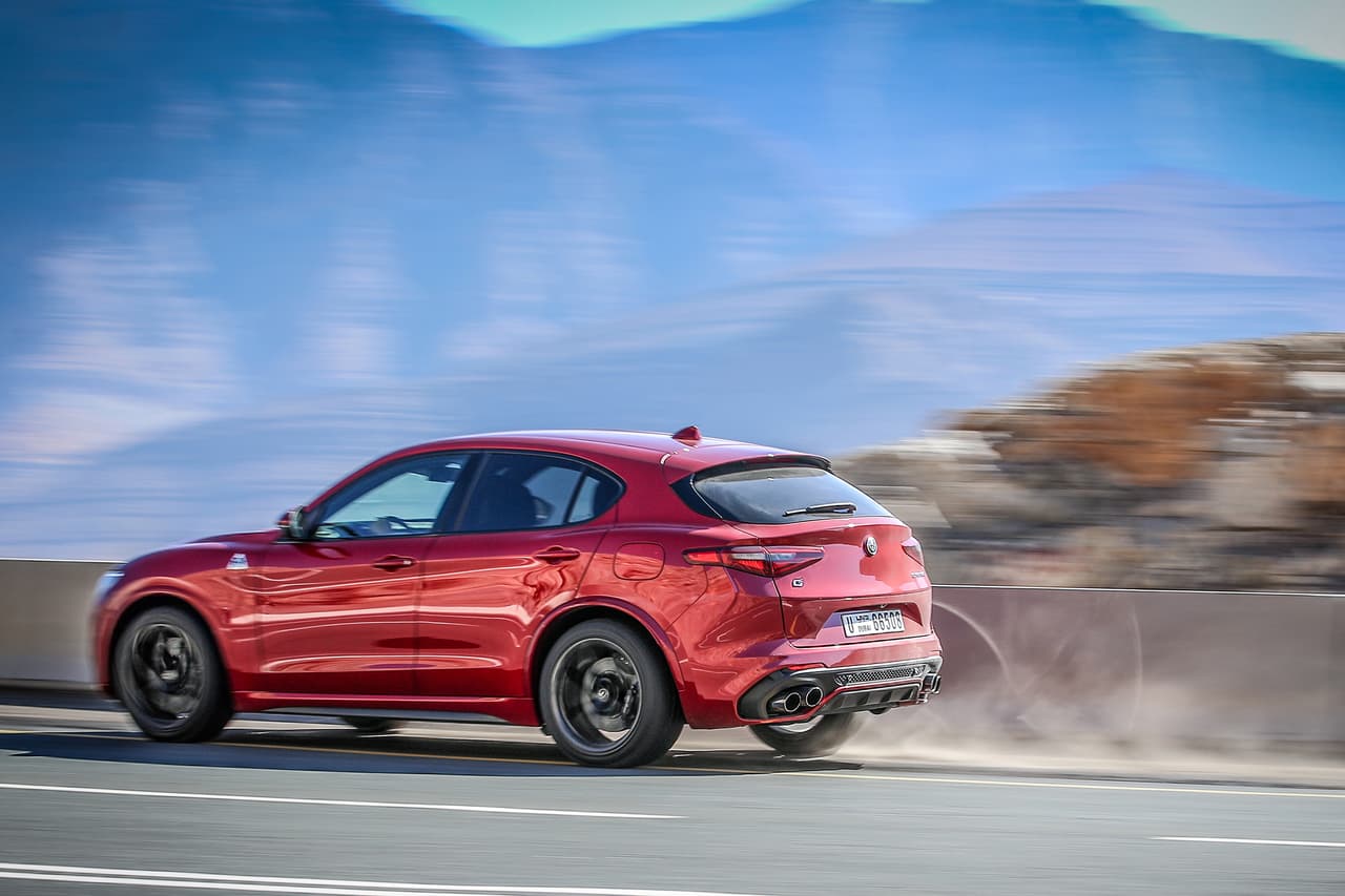 2018 Alfa Romeo Stelvio Quadrifoglio