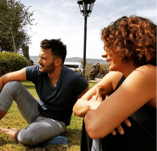 Para sus padres y su esposa, Ana Ferro, enterarse de la existencia del documento legal que permite una muerte digna a Fernando del Solar no fue sencillo. 
<br>