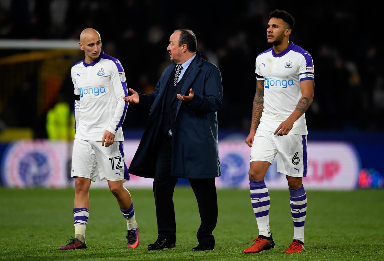 Rafa Benítez - Su mejor momento lo logró en el Liverpool. En su palmarés cuenta con 12 títulos entre ellos una Champions League, un Mundial de Clubes y 2 Ligas de España.