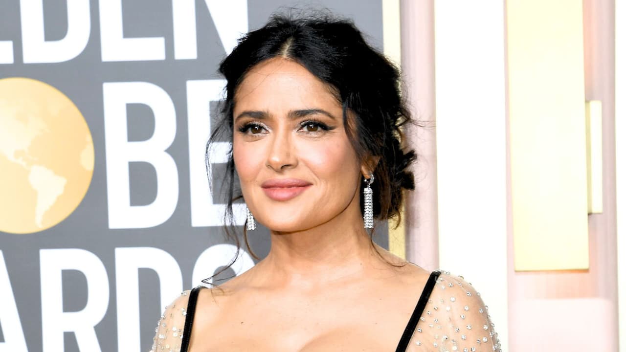 Salma Hayek revela su secreto para lucir espectacular a su edad