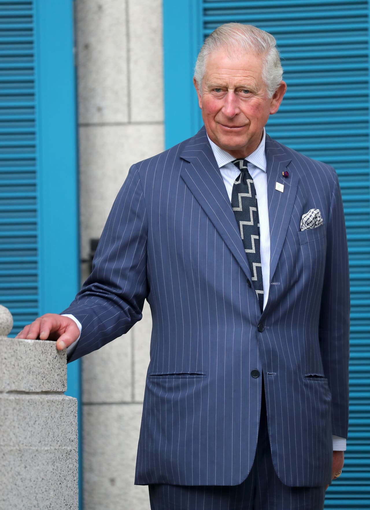 El 
<a target="_blank" href="https://www.univision.com/temas/principe-carlos-de-inglaterra">príncipe Carlos </a>celebró su llegada a los 71 años de edad en India, donde estuvo acompañado de habitantes de ese país y hasta de Katy Perry, con quien se tomó algunas fotografías.