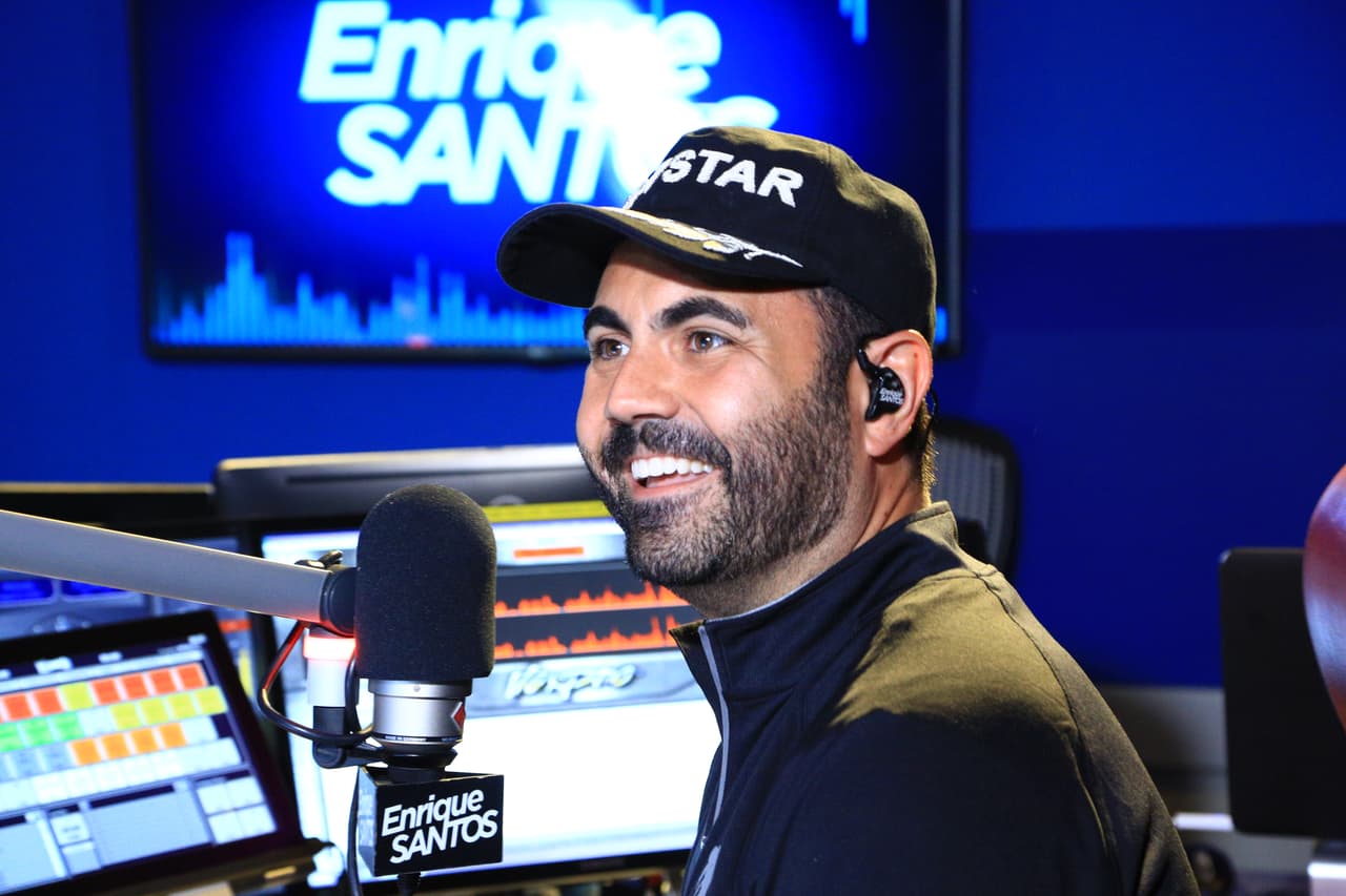 Después de 7 años ausentes de los escenerios, Los Orishas regresan a presentarse en Miami, pero primero no podía faltar una visita al Enrique Santos Show.