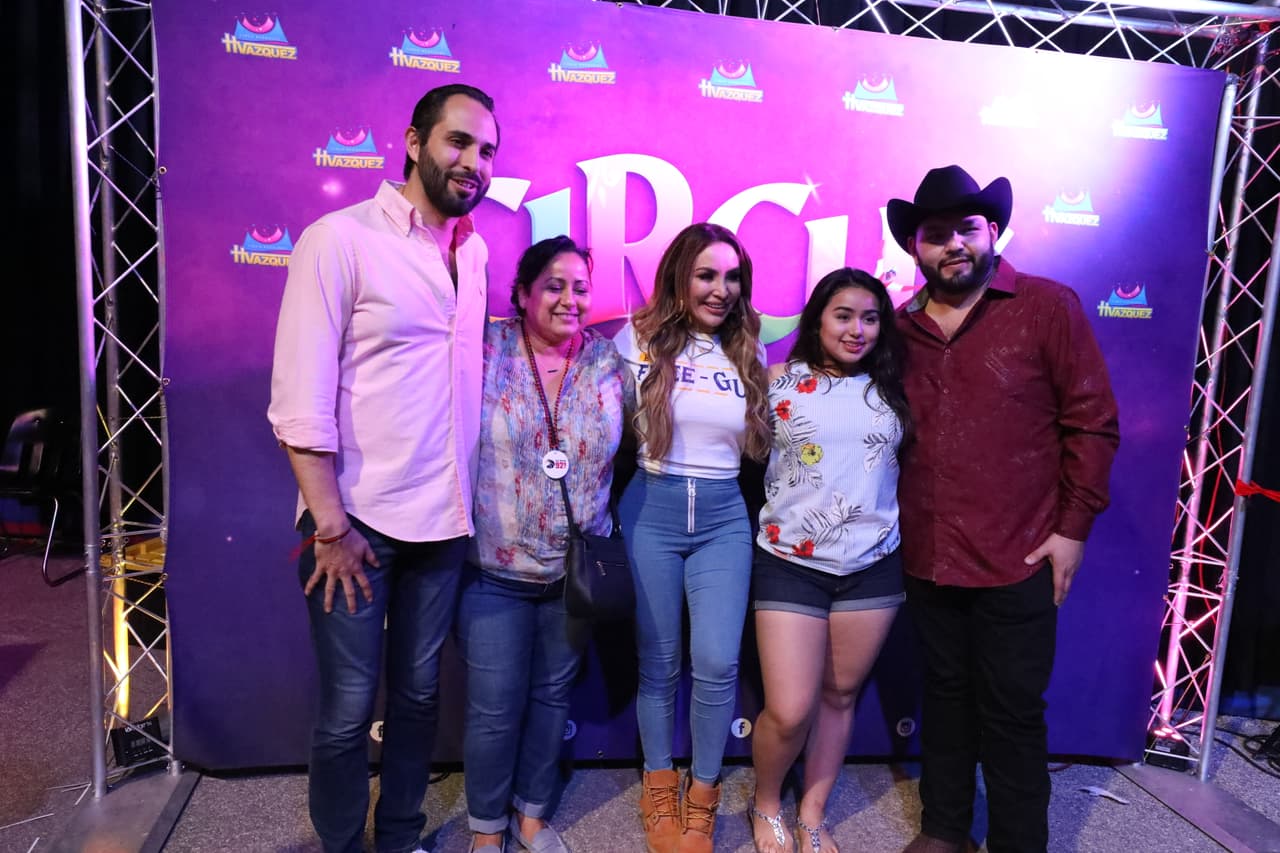 Estos momentos son inolvidables para cada uno de los locutores.