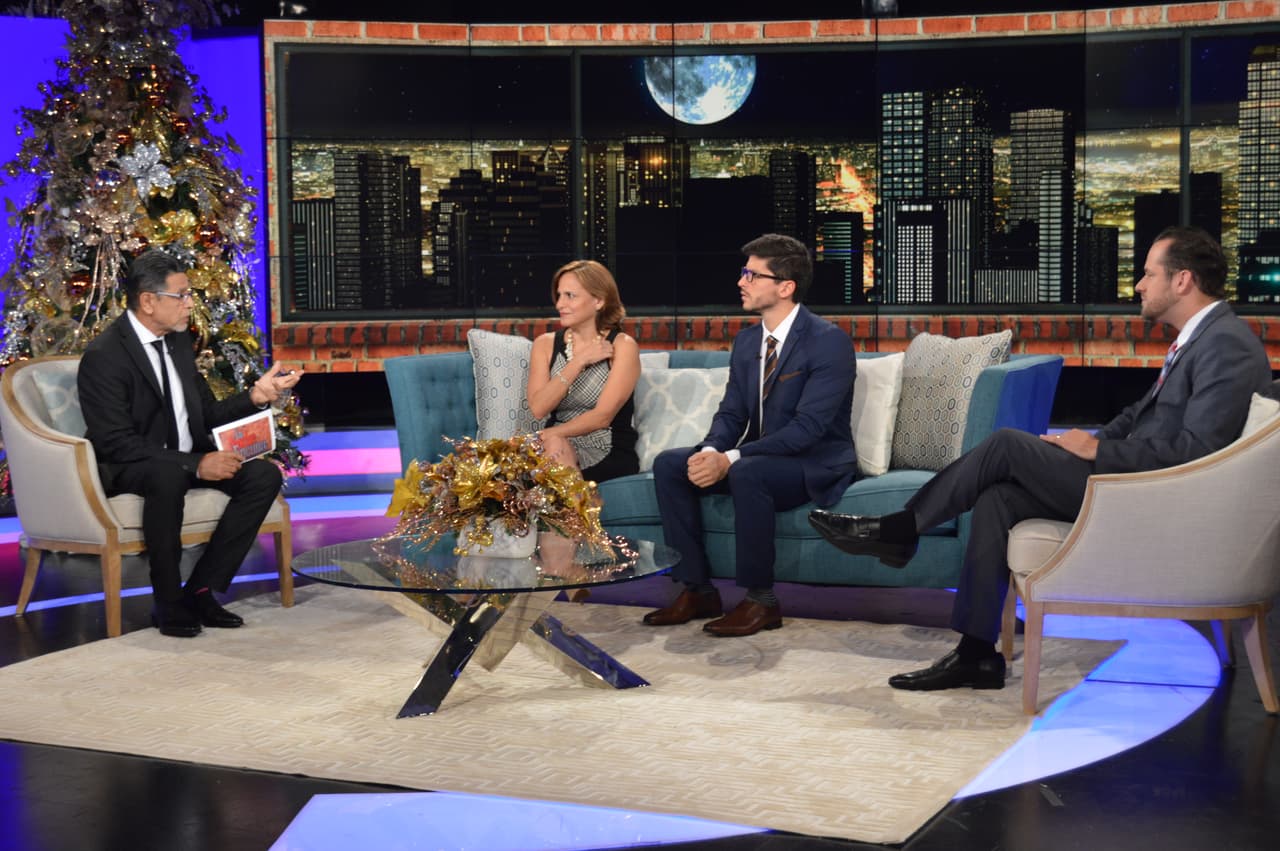 Así transcurrieron parte de las grabaciones del especial con Silverio Pérez y Suzette Bacó.