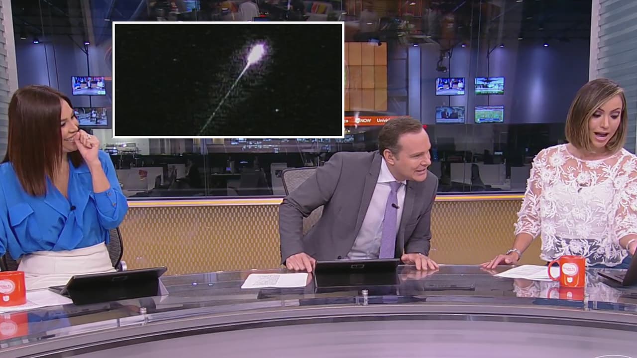 Te compartimos la noticia de un 
<a href="https://www.univision.com/shows/despierta-america/62-millas-un-meteorito-que-surco-el-cielo-de-brasil-dejo-confundidos-nuestros-conductores-video">meteorito surcando el cielo de Brasil</a>, pero hubo un dato que nos dejó un poquito confundidos.