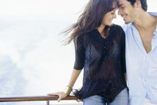 En este Mes del Caballo se acentúa tu compatibilidad amorosa con la Oveja. Oportunidades que debes aprovechar este mes: Lo imprevisible e inesperado. Una escapada de contenido romántico, algo diferente, divertido, que te servirá para inyectarle una dosis de entusiasmo y picardía a tu relación sentimental. Por: Profesor Zellagro