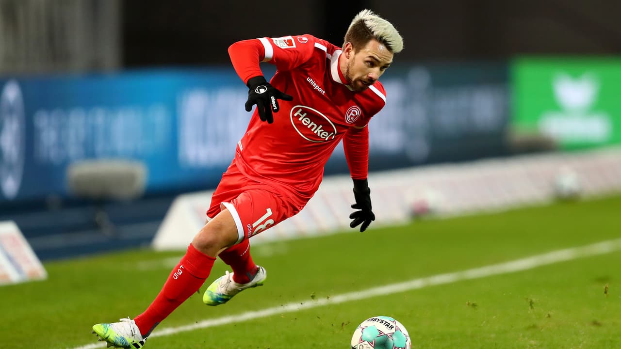 ¡Peluqueros vs. futbolistas! Protestas por peinados en la Bundesliga