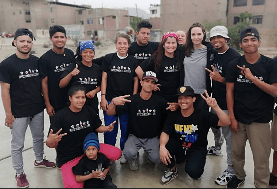 Angelina Jolie visita campamentos de refugiados venezolanos en Perú: "La situación es mucho más seria de lo que se piensa"