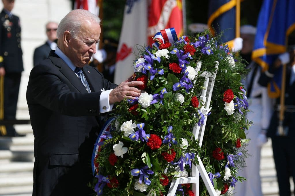 <b>Memoria.</b> "Quiero garantizar a cada una de estas familias que nunca olvidaremos lo que han dado a nuestro país", dijo Biden, al recordar que a fecha de este lunes 
<b>7,036 soldados estadounidenses</b> 
<b>han perdido la vida en Irak y Afganistán.</b>