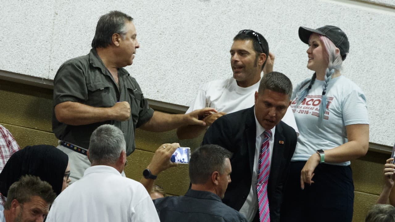 Nuevo incidente violento en un mitin de Donald Trump en Carolina del Norte