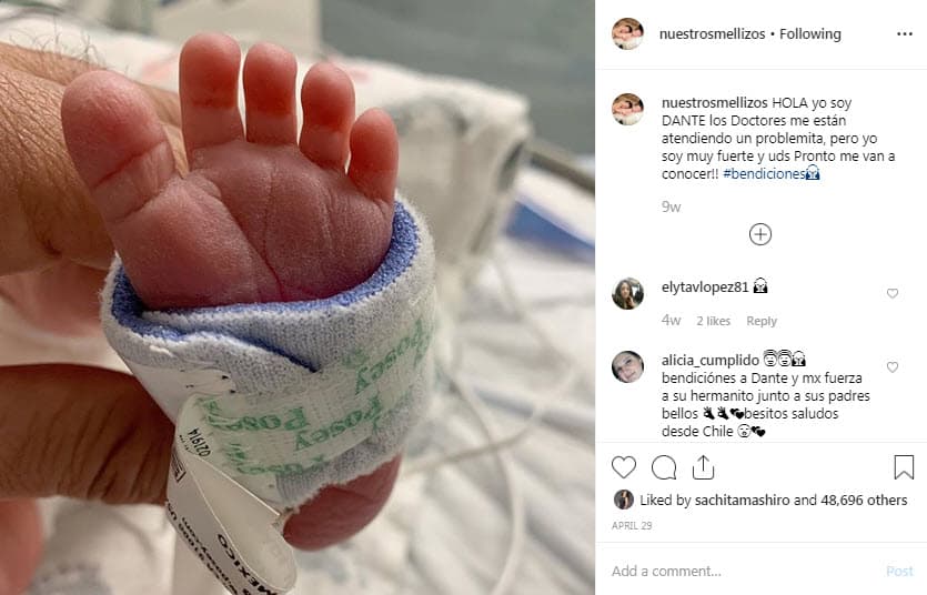 Tan solo unos días después del nacimiento de los mellizos, desde la cuenta de Instagram de Dante y Tadeo publicaron esta fotografía para informar que Dante había tenido algunos problemas de salud que ya le estaban atendiendo en el hospital.