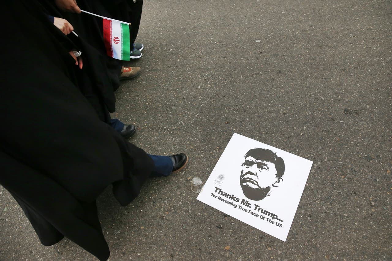 El líder Iraní, el ayatolá Ali Jamenei afirmó que la orden ejecutiva de Trump que establece un veto migratorio a siete naciones de mayoría musulmana tiene ramificaciones aún mayores.