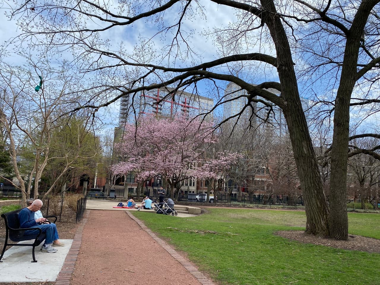 Habitantes de Chicago así disfrutaron del calor. Uno de los principales atractivos de Chicago es la costa frente al Lago Michigan.