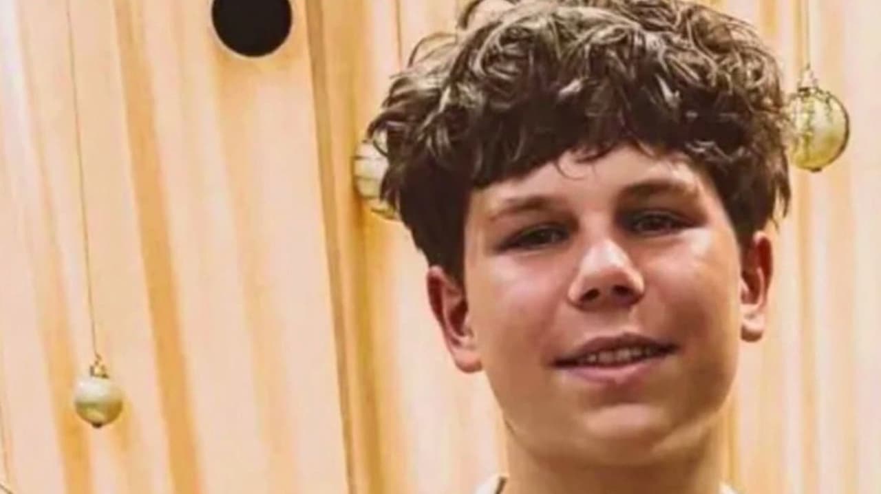 Menor de 13 años muere atropellado y comunidad organiza vigilia en su honor