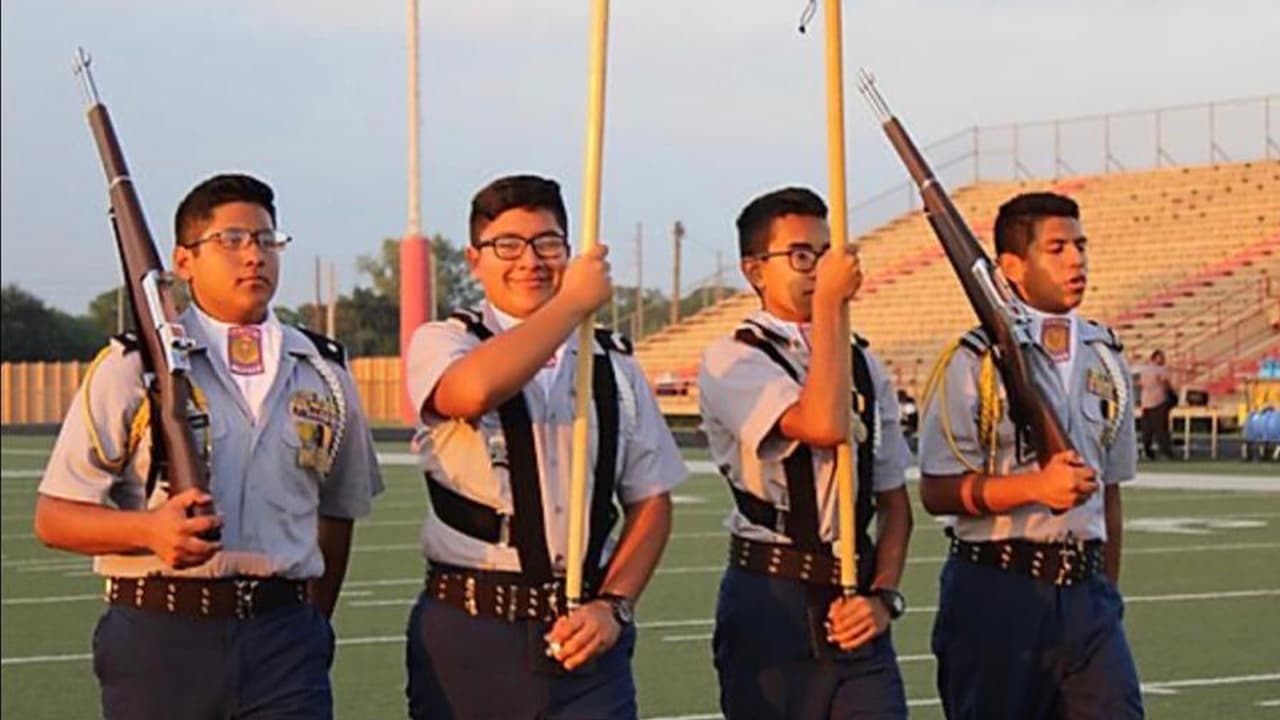 “Hoy celebramos tu fin de escuela y no dejamos de recordarte y no podemos llenar el hueco que dejaste”, expresó el padre de la víctima.