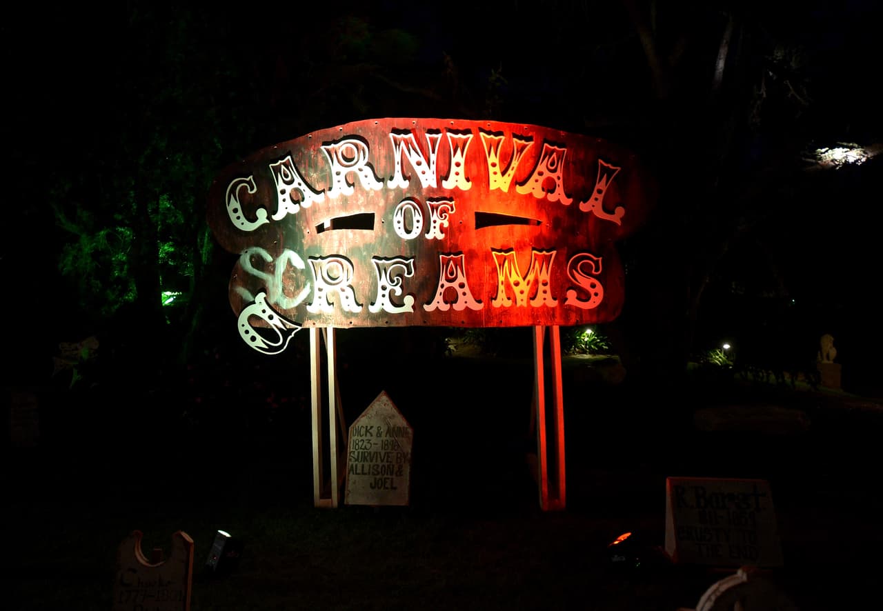 También se dispuso un espacio para que los famosos entraran a morir de miedo con un espectáculo que Hefner organizó.