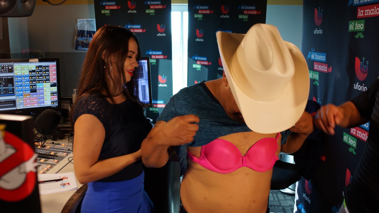 Otro regalo sorpresa de Carlita para Raúl 'El Pelón' y El Feo.