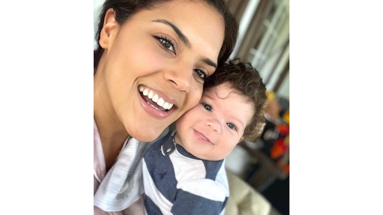 La presentadora de 
<b>Despierta América</b> realizó una dinámica de preguntas y respuestas en Instagram en donde fue cuestionada sobre el más reciente y primer cumpleaños de su retoño. 
<br>