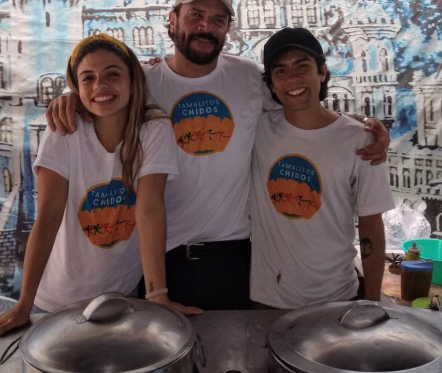 Daniela, la primogénita de 
<b>Héctor Parra</b>, reaccionó ante la nueva demanda que interpuso su media hermana menor, Alexa, en medio del caso en el que 
<b><a href="https://www.univision.com/famosos/detienen-hector-parra-abuso-sexual-hija" target="_blank">acusa de abuso sexual</a></b> a su padre. 
<br>