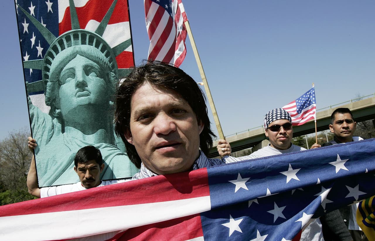 Aplauden medida aprobada por los demócratas del Senado que abre la puerta para incluir una reforma migratoria