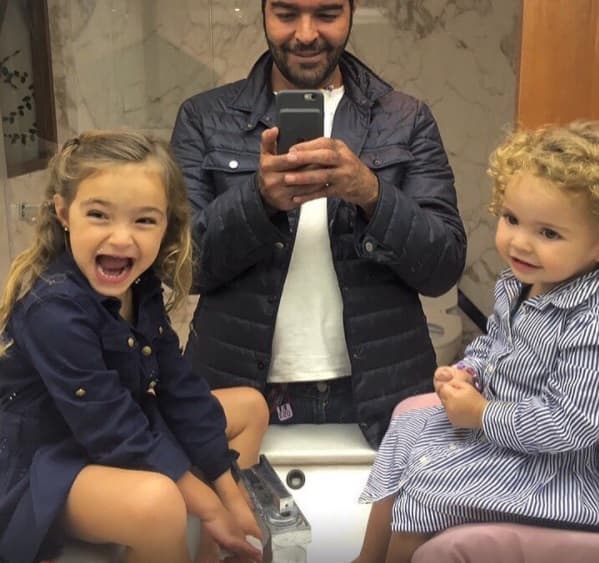 Y cómo no va estar Pablo feliz y orgulloso de sus princesas, si son el motor de su vida.