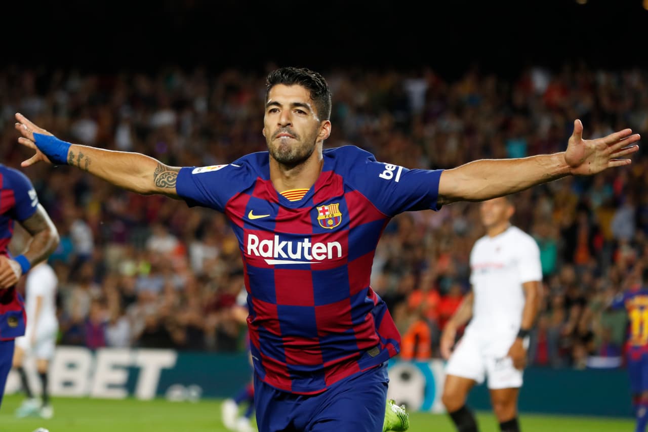 Otra gran hazaña estaba por llegar para el delantero ya que el 14 de mayo de 2016, Luis Suárez consiguió un gol que le valió el título de la temporada 2015/16 al Barcelona y también le dio su segunda Bota de Oro.
