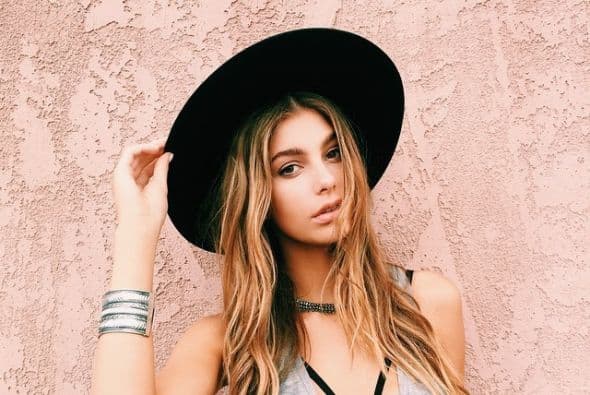 La argentina es hija de la actriz Lucila Polak.