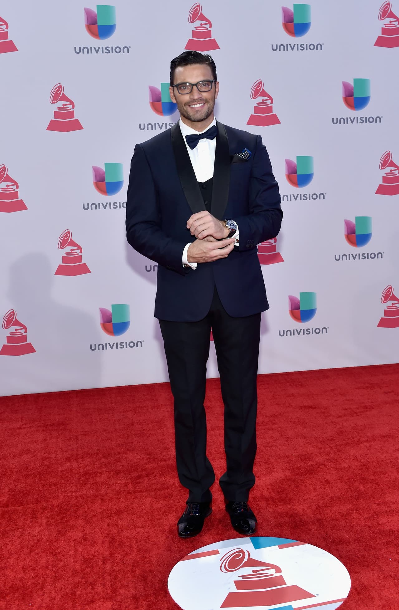 "...Siempre dije que me faltaba algo y me faltaba eso, una familia, aunque sí la tengo”, dijo Gil quien también es papá de Nicole, de 29 años y Julián, de 16.