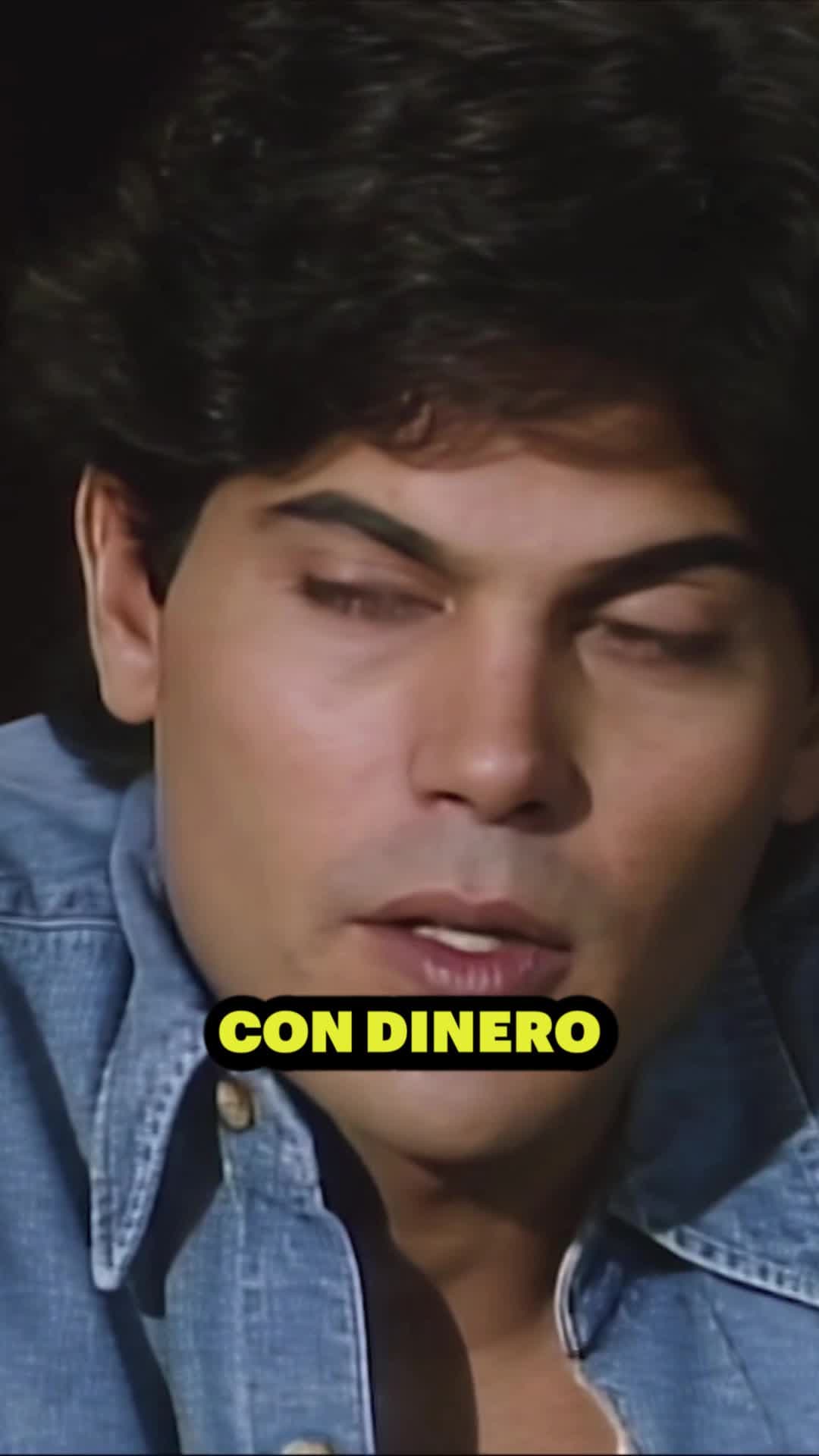 Josefina trata de darle dinero a Juan de Dios para que inicie una nueva vida