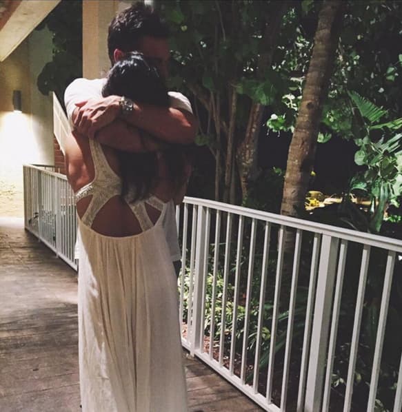 “Tiempos, obviamente cuando uno hace novela pues si son bien limitados, pero si estas con la persona correcta entiendo que no tienen por qué ser un conflicto, nunca han sido, ni fue en mi relación, fueron otros motivos, pero bueno, Dios sabe por qué hace las cosas” señaló.