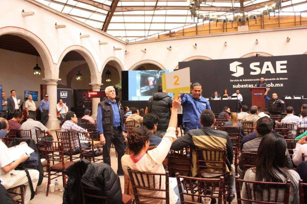 El gobierno mexicano subasta los bienes del crimen y deudores de impuestos  