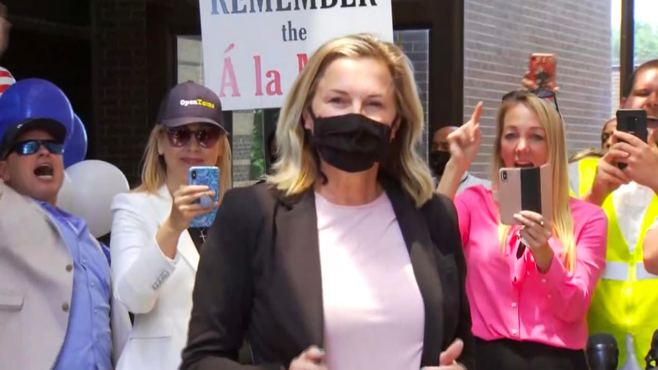 Candidata republicana llama "tirano" al gobernador de Texas por medidas contra el coronavirus