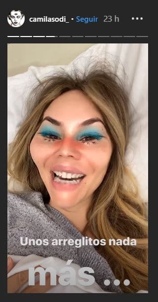 Por último, Camila Sodi comentó: "Les mando besos. Así desperté, divina".