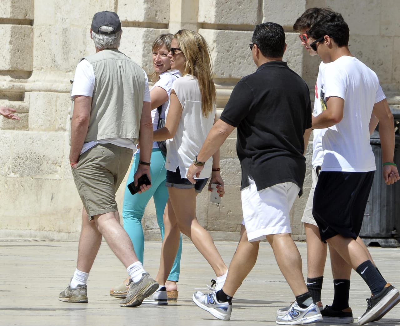 Se llama Alejandra Silva y es española.