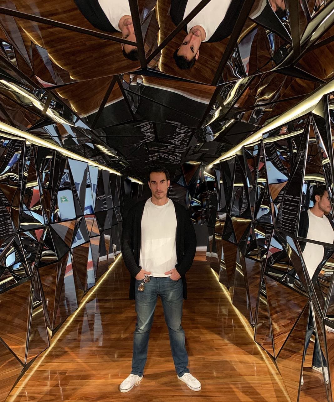 “Ayer vi a Alejandro, quería abrazarlo, él también nos quería abrazar a nosotras porque me imagino que también se quedó preocupado por nosotras, qué pasó con ellas ahí tiradas en la carretera. Lo abrazamos simplemente agradeciendo que estamos vivos”.