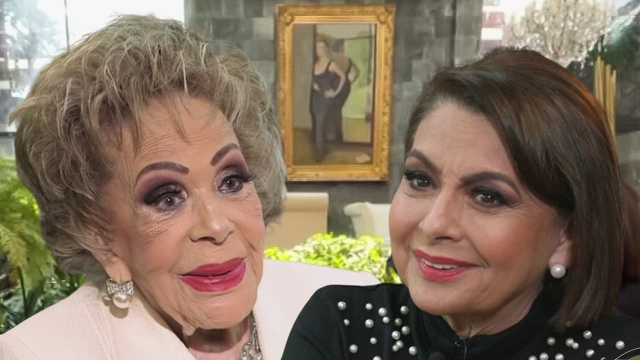 Silvia Pinal charló con María Antonieta Collins en su última entrevista desde su hogar