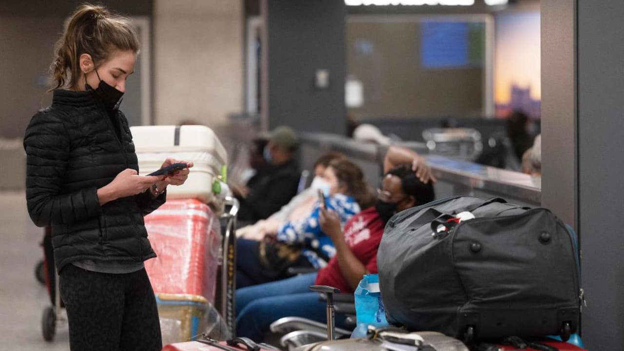 ¿Tu vuelo de Southwest fue cancelado en Chicago? Esto dice su plan de servicio al cliente 