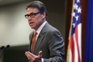 Rick Perry alertó de la posible entrada de Yihadistas por la frontera con México