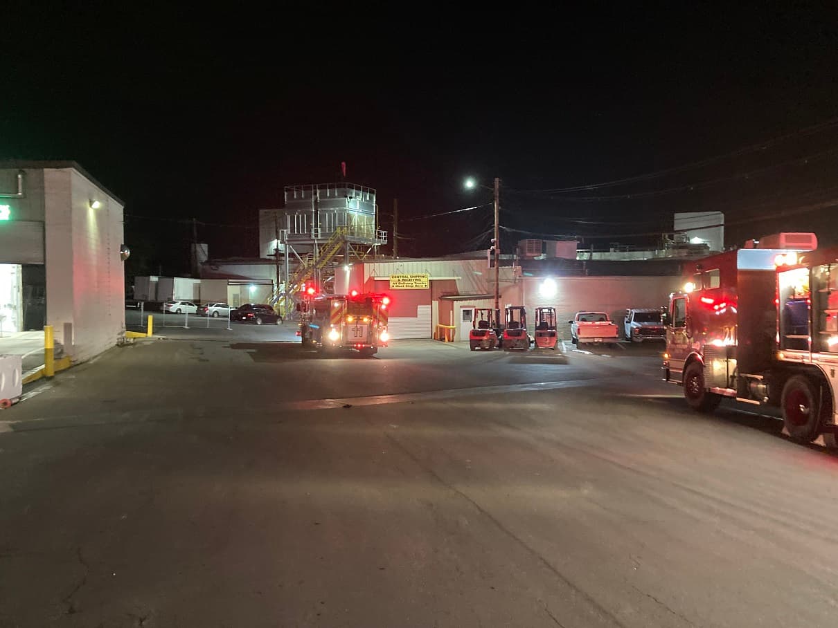 Una fuga de amoniaco en una planta procesadora de pollo en Georgia deja a tres empleados lesionados