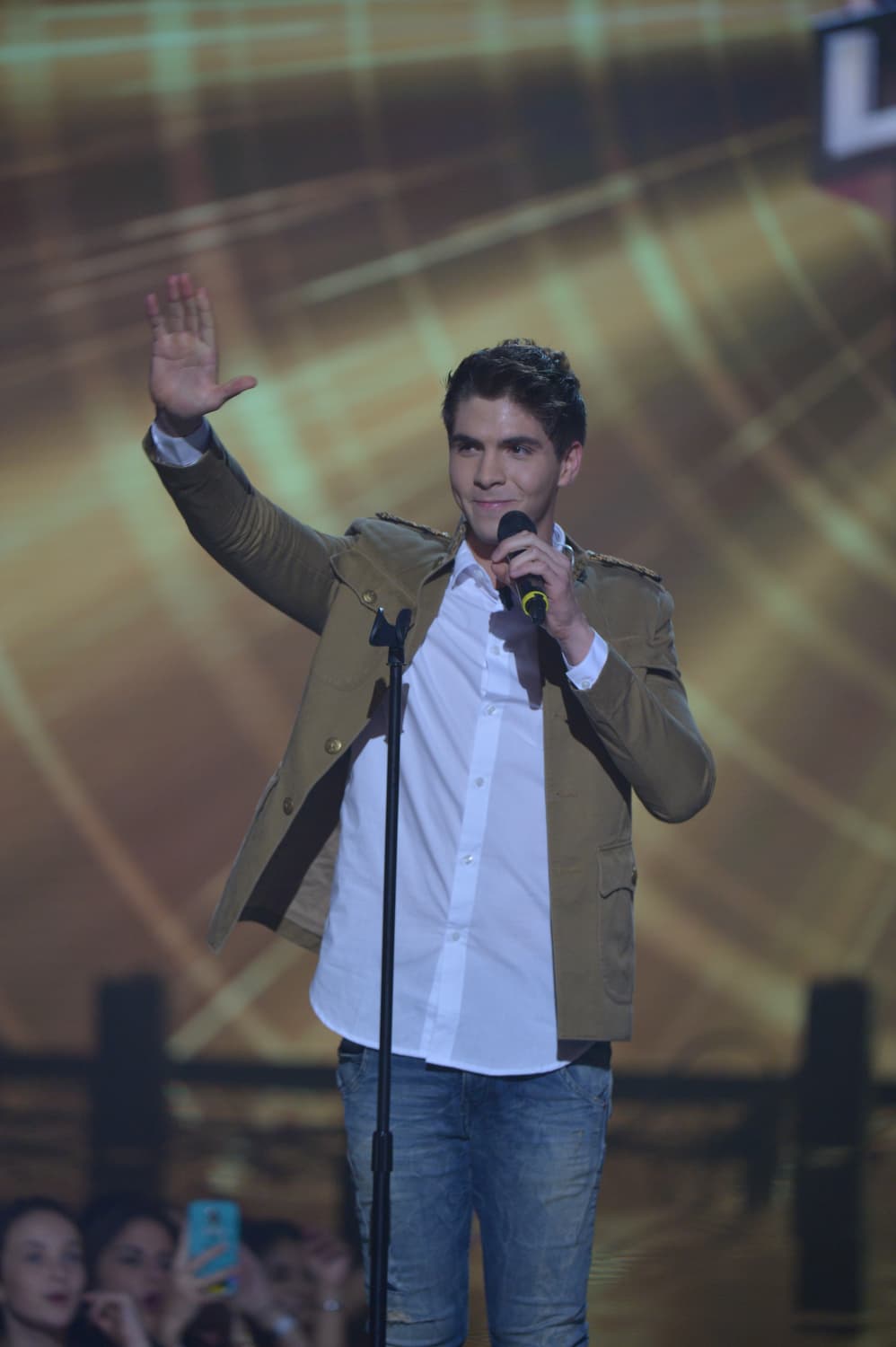 Una noche llena de emociones y muchos nervios. Los doce chicos dieron lo mejor de sí en esta primera gala en directo. Dinos cuál es tu favorito.