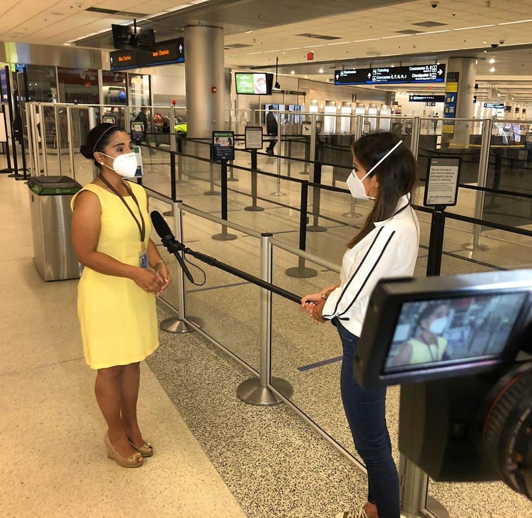 ¿Cuál será la 
<a href="https://www.univision.com/shows/despierta-america/estas-pensando-en-viajar-maity-investigo-lo-que-es-obligatorio-y-cambiara-para-poder-volar-por-el-covid-19-video">'nueva normalidad' en los aeropuertos</a> tras la pandemia? Nos lo cuenta Maity Interiano.