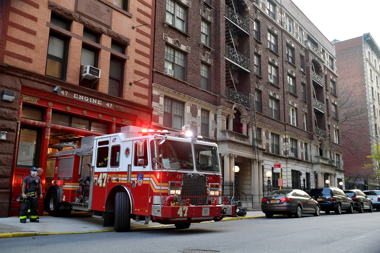 Incendio en edificio de Brooklyn deja a 17 familias sin hogar