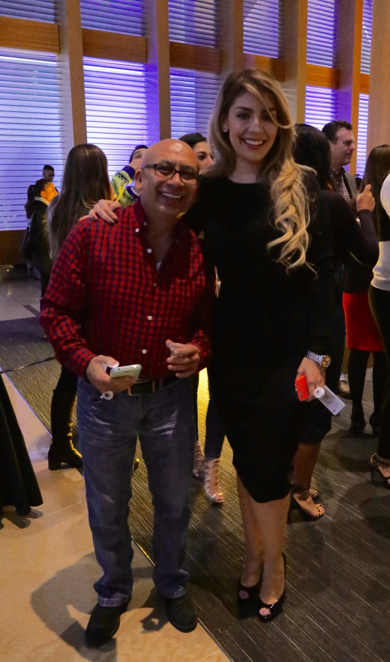 ¡Univision 34, K-LOVE, Más Variedad y LA 101.9 se unieron para celebrar un año más de ser la cadena #1 para todos nuestros hispanohablantes en Los Angeles!