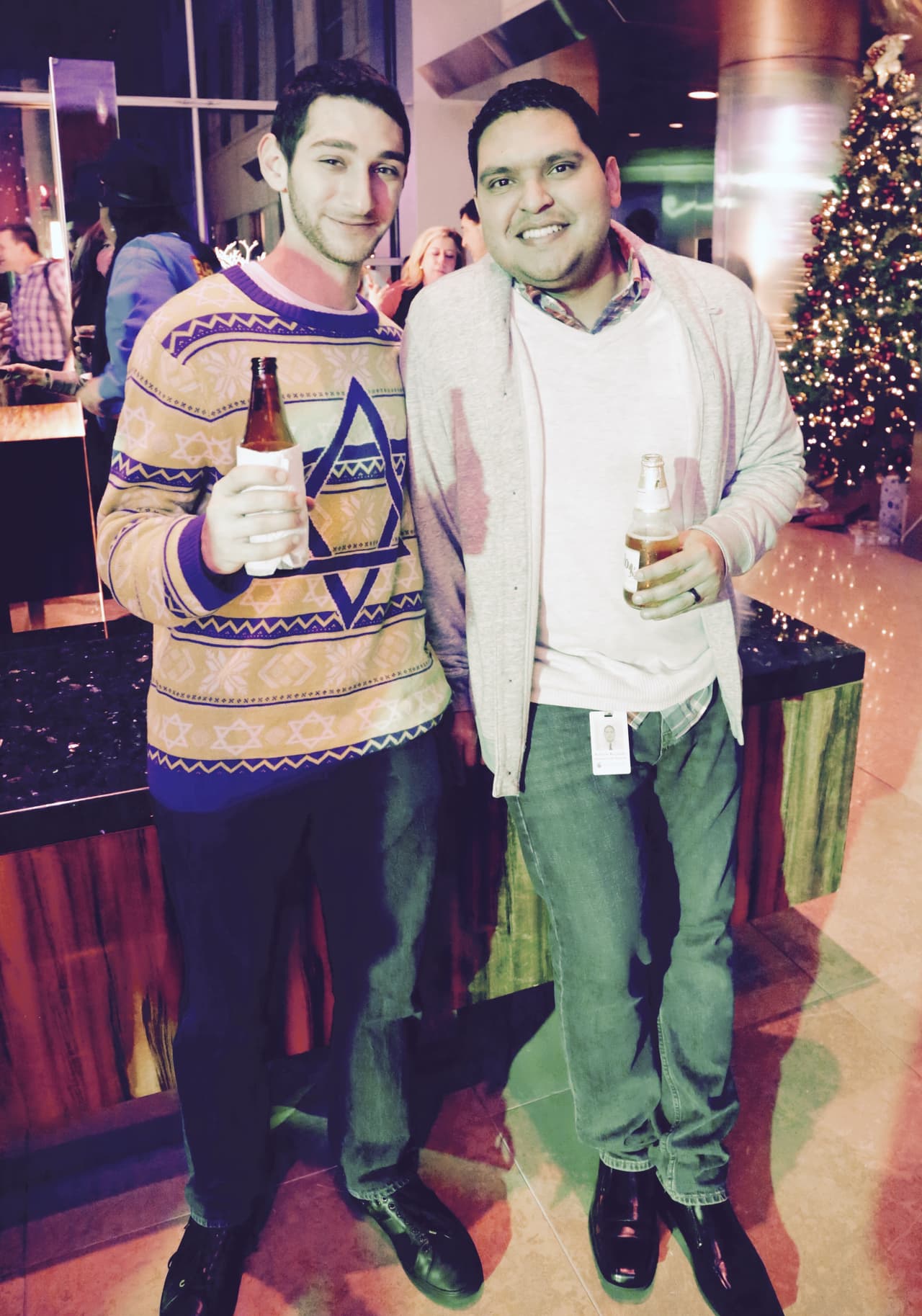 ¡Univision 34, K-LOVE, Más Variedad y LA 101.9 se unieron para celebrar un año más de ser la cadena #1 para todos nuestros hispanohablantes en Los Angeles!