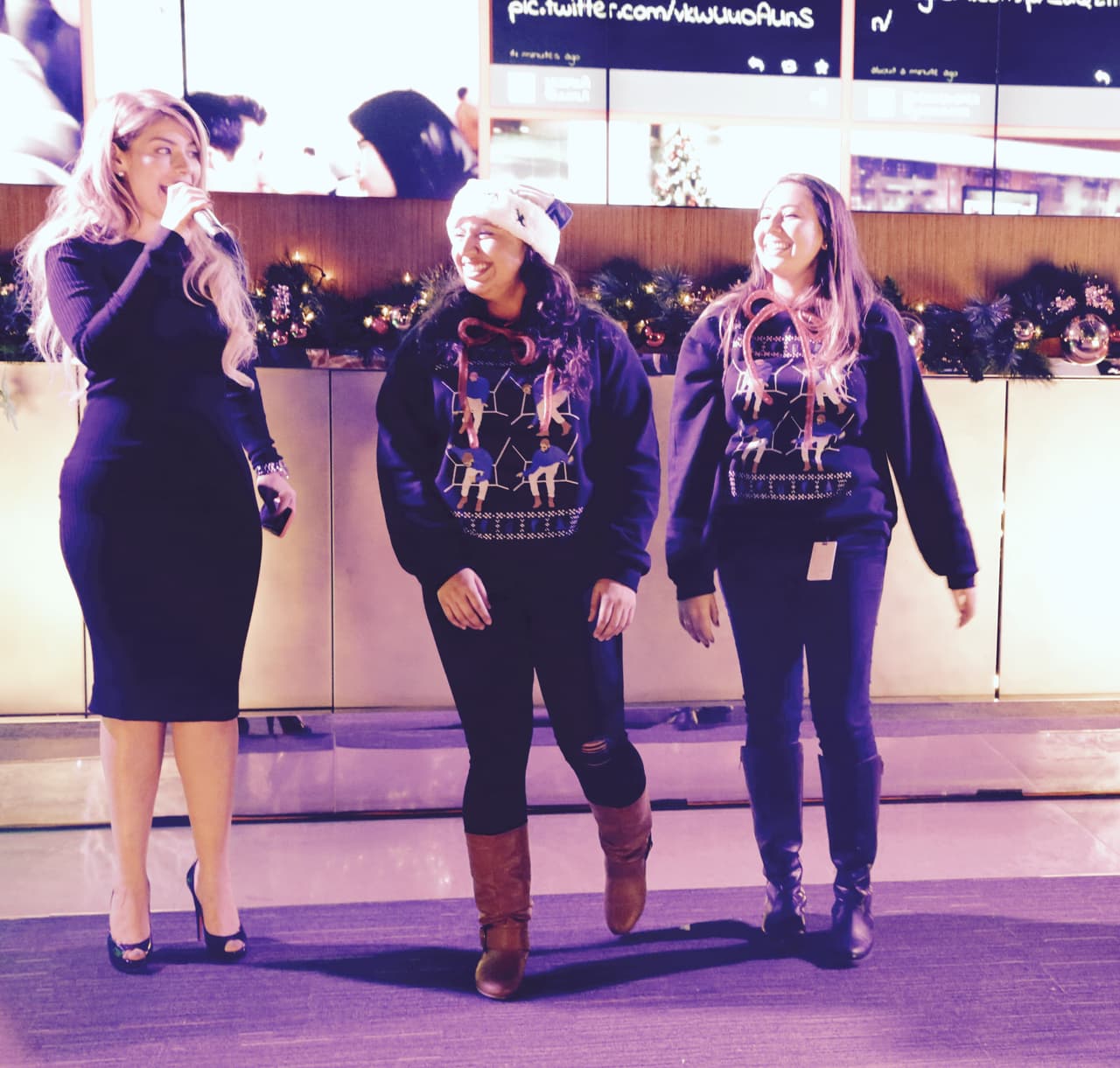 ¡Univision 34, K-LOVE, Más Variedad y LA 101.9 se unieron para celebrar un año más de ser la cadena #1 para todos nuestros hispanohablantes en Los Angeles!